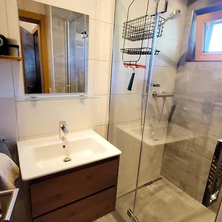 My Krinzwald * זיפלד אין טירול